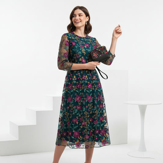 Black Botanica Aven Wallet