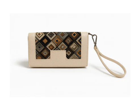Sarrah Clutch