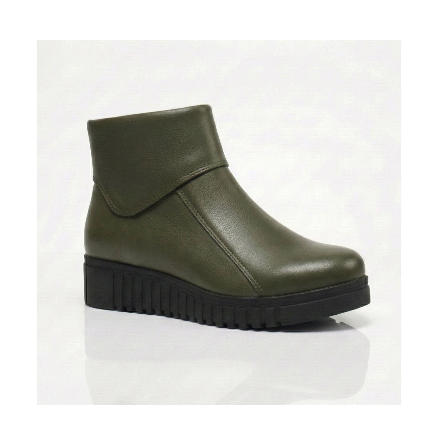 Solid Kicklyn Boot