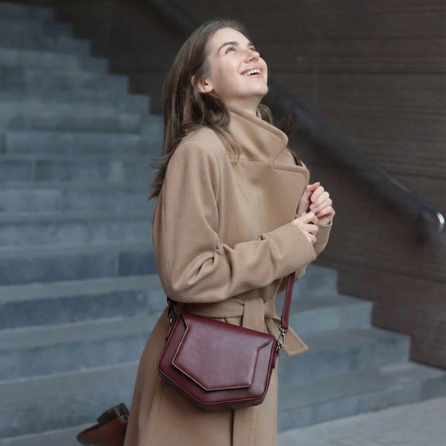 Shield Crossbody Bag | Scarpella