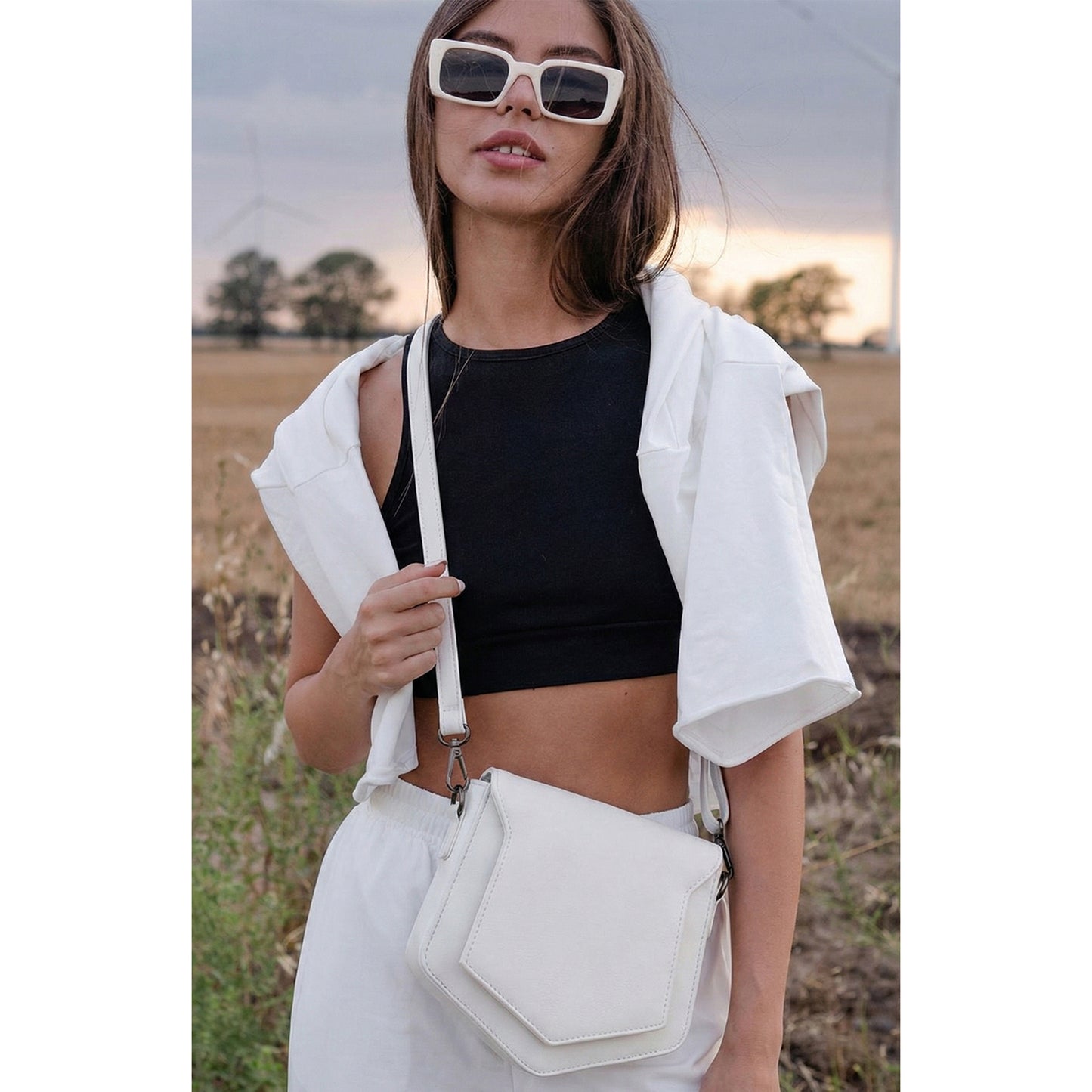 Shield Crossbody Bag | Scarpella