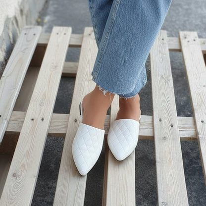 Quilted Ease Mule | Scarpella