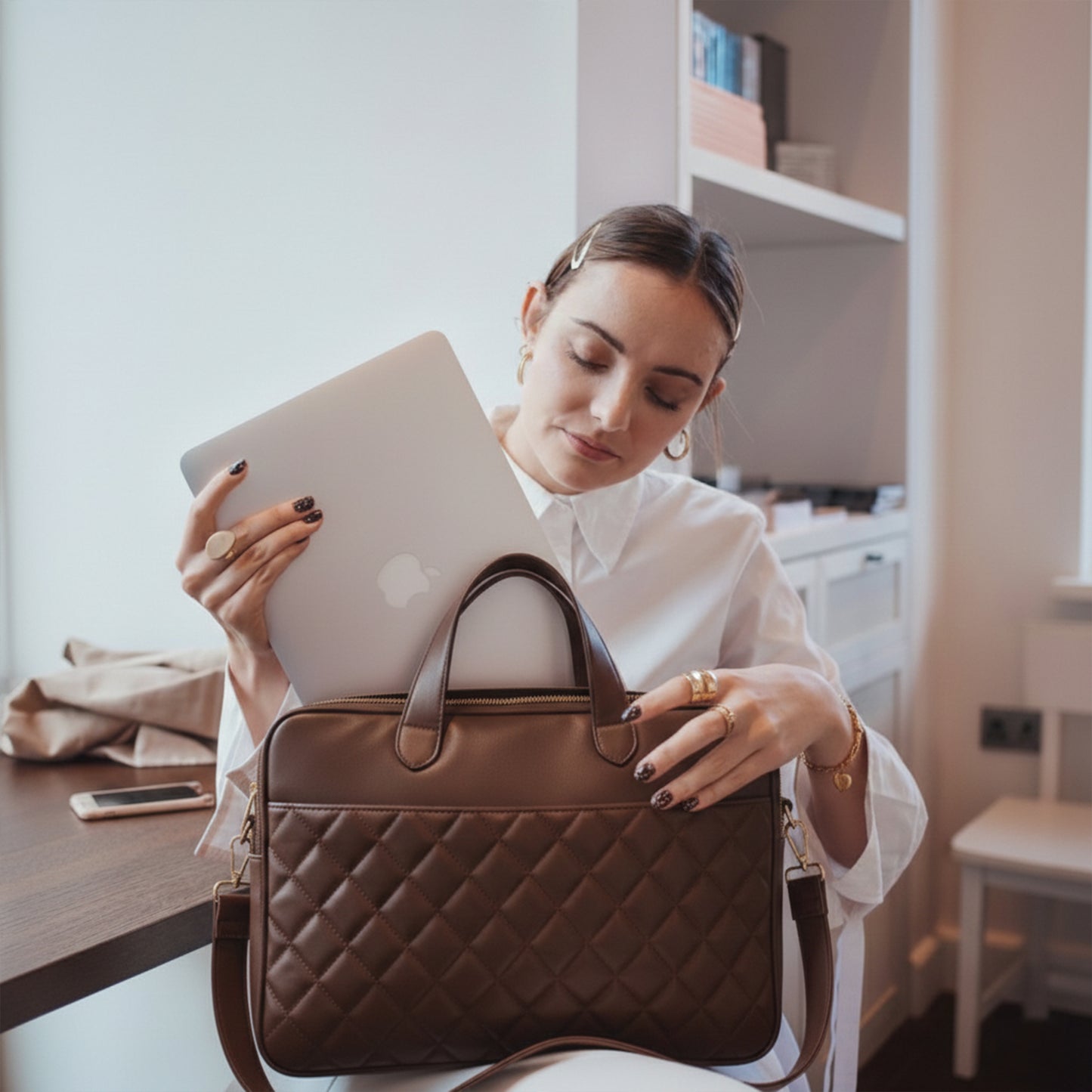 Celeste – Laptop Tote Bag