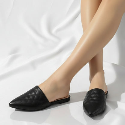 Quilted Ease Mule | Scarpella