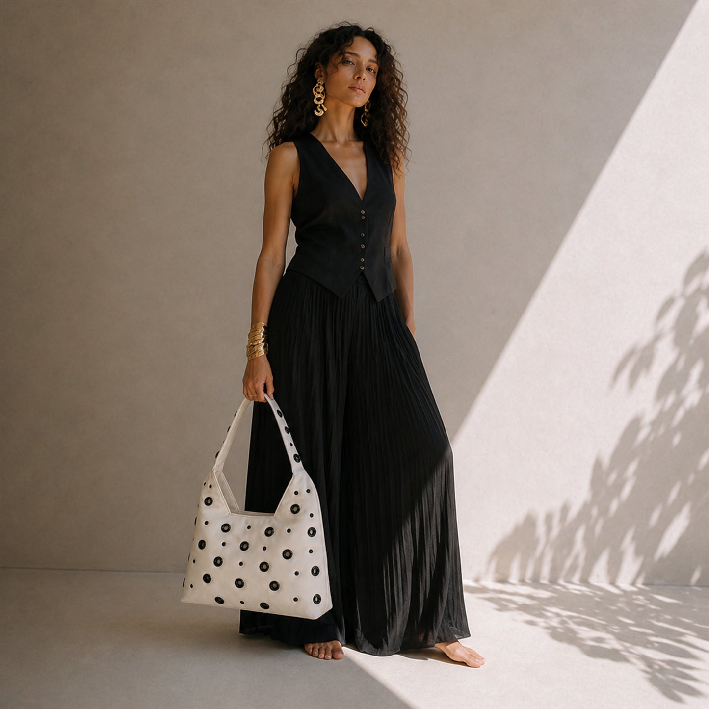 Sorella – Eyelet Hobo Bag