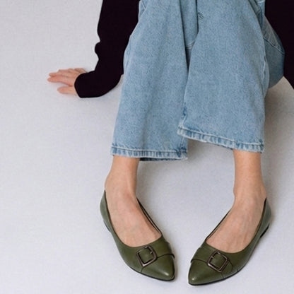 Ella – Buckle Flat