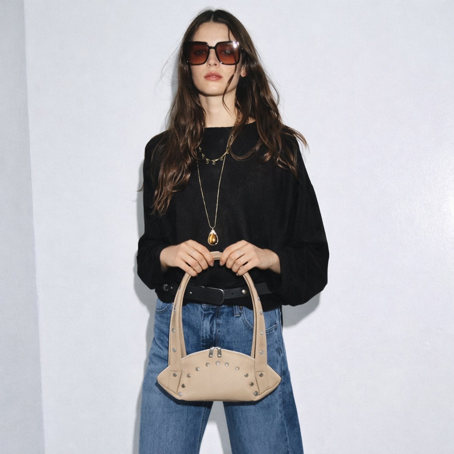 Liora Stud Shoulder | Scarpella