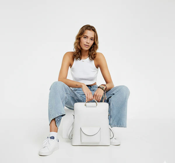 Infinity Carrier Backpack | Scarpella