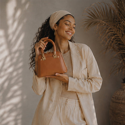 Juliet – Compact Crossbody