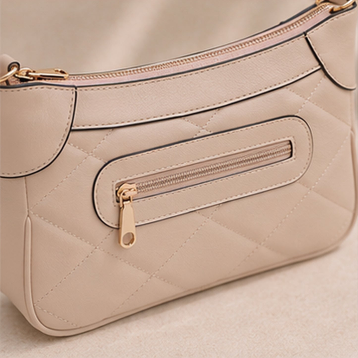 Loreva – Quilted Shoulder Bag