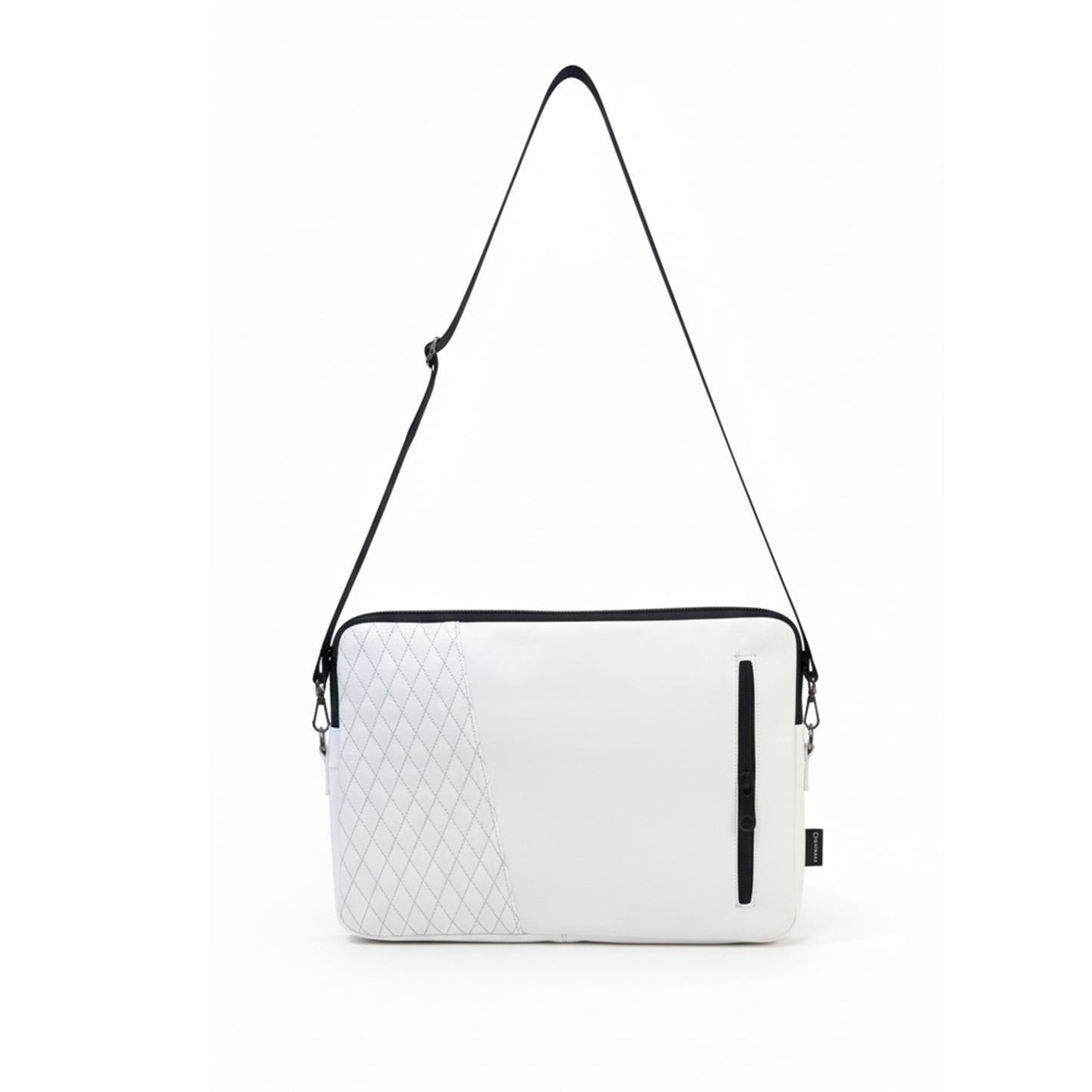 White  Edge Capitoné  Laptop Sleeve