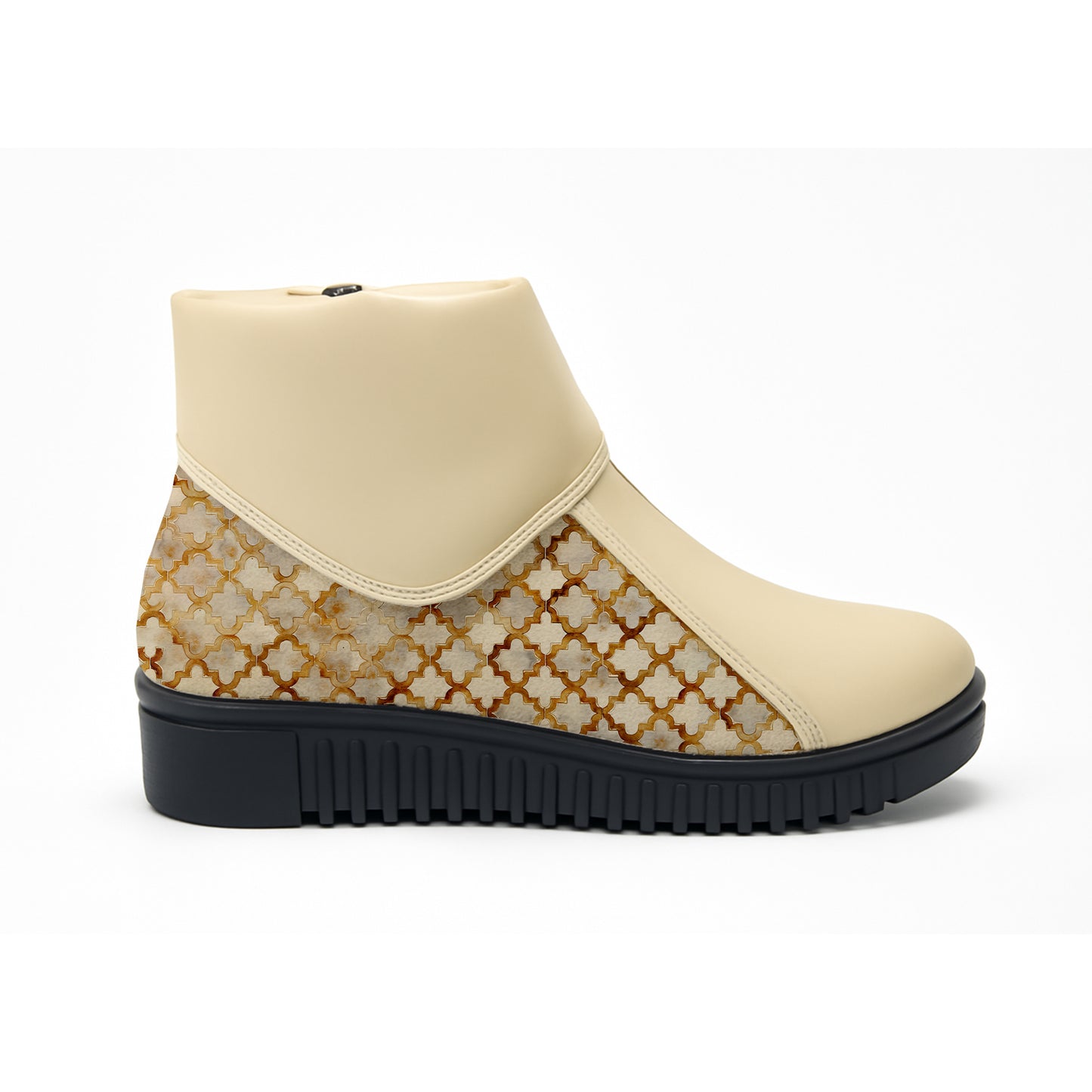 Tessera Boot