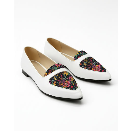 White Stride Aven Flat Shoes