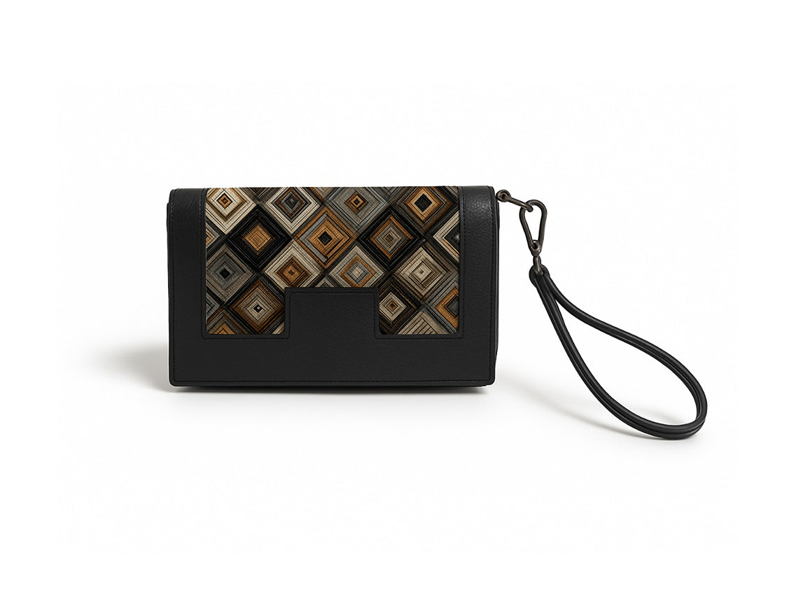 Sarrah Clutch