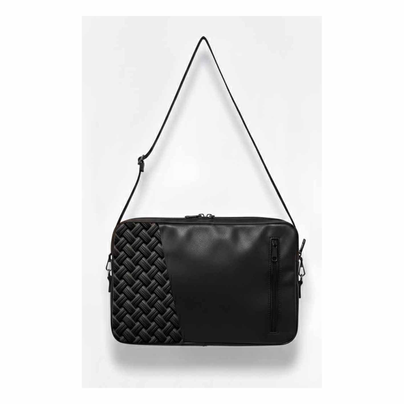 Black ronnien Edge Laptop Sleeve