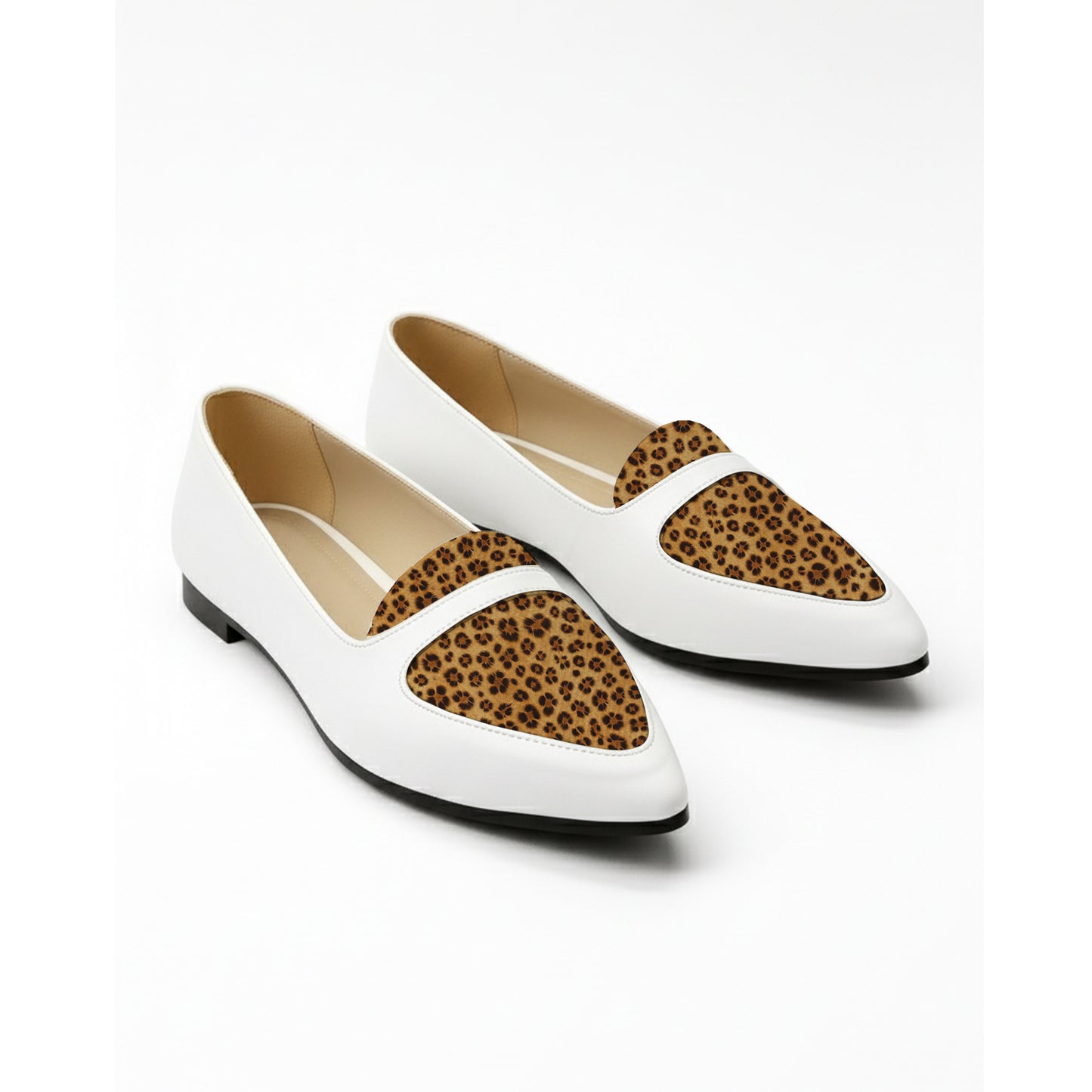 Cheetah Stride Flat Shoes